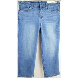 Christopher & Banks Crop Shaped Fit Mid Rise Size 4 or 4P Light Denim CJ NWT